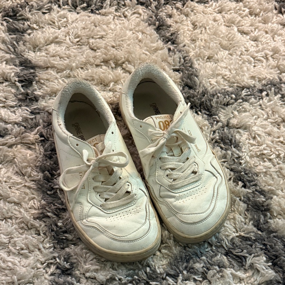 Vivo Barefoot White Sneakers